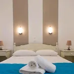 Joseph Aparthotel Naousa (Paros)