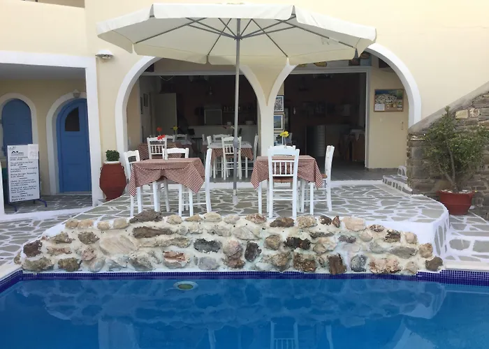 Joseph 4* ناوسا