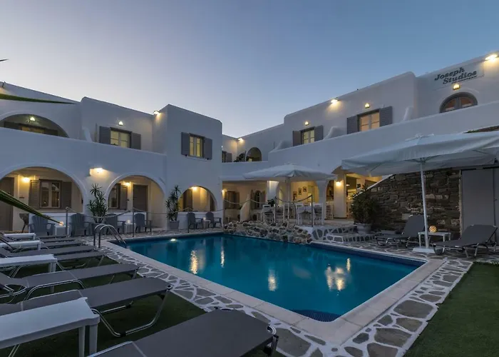 Joseph 4* ناوسا