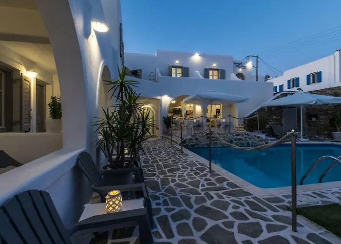 Joseph 4* ناوسا