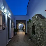 Joseph Νάουσα