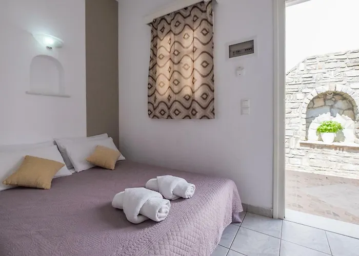 Joseph Aparthotel Naousa